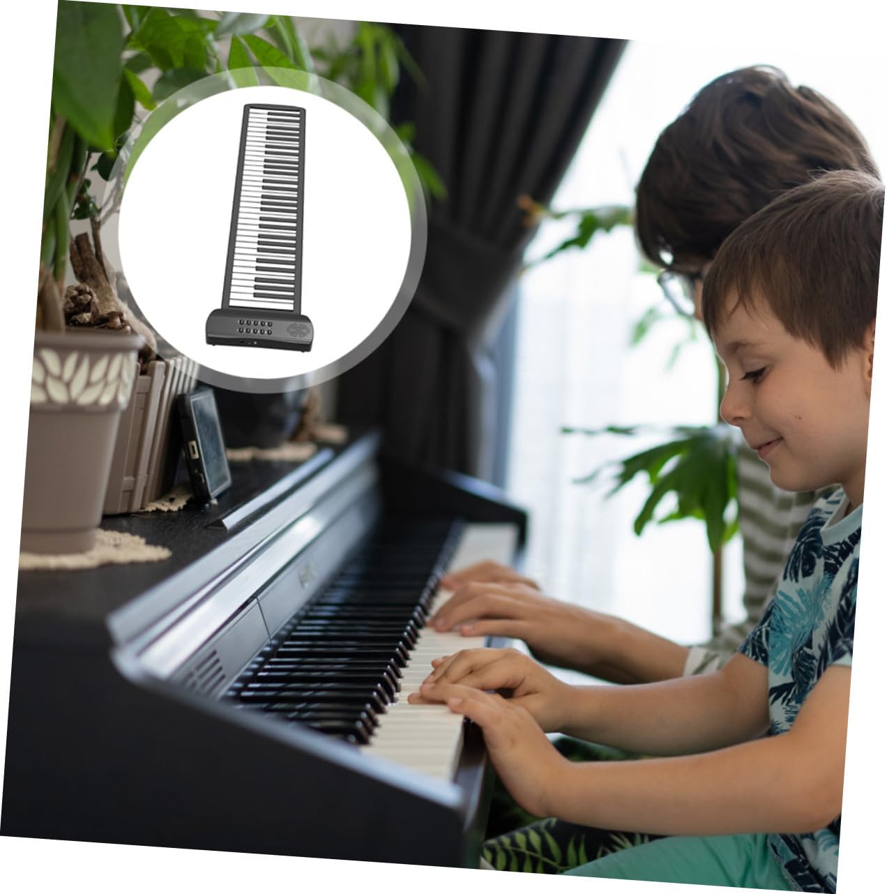 TIDTALEO 鍵折りたたみ電子ピアノ シリコン製 軽量ポータブルアップキーボード 内蔵スピーカー搭載 持ち運び簡単 初心者向け練