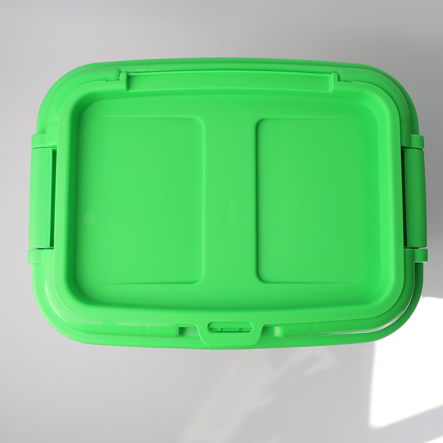 20L Pet Food Storage Container Flip Top Locking System With Integrated Scoop Plastic Birds Airtight Pet Dog Cat Animal Dry Food 9 KG Dispenser Bin (Green)
