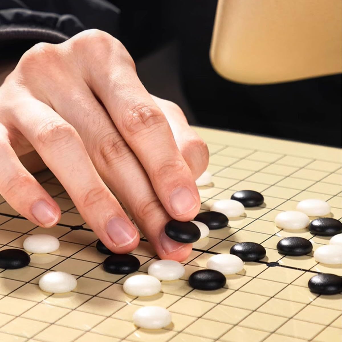 Juego de Go portátil con Tablero magnético, Ligero y Plegable, Jugadores Principiantes.(Yellow,C)