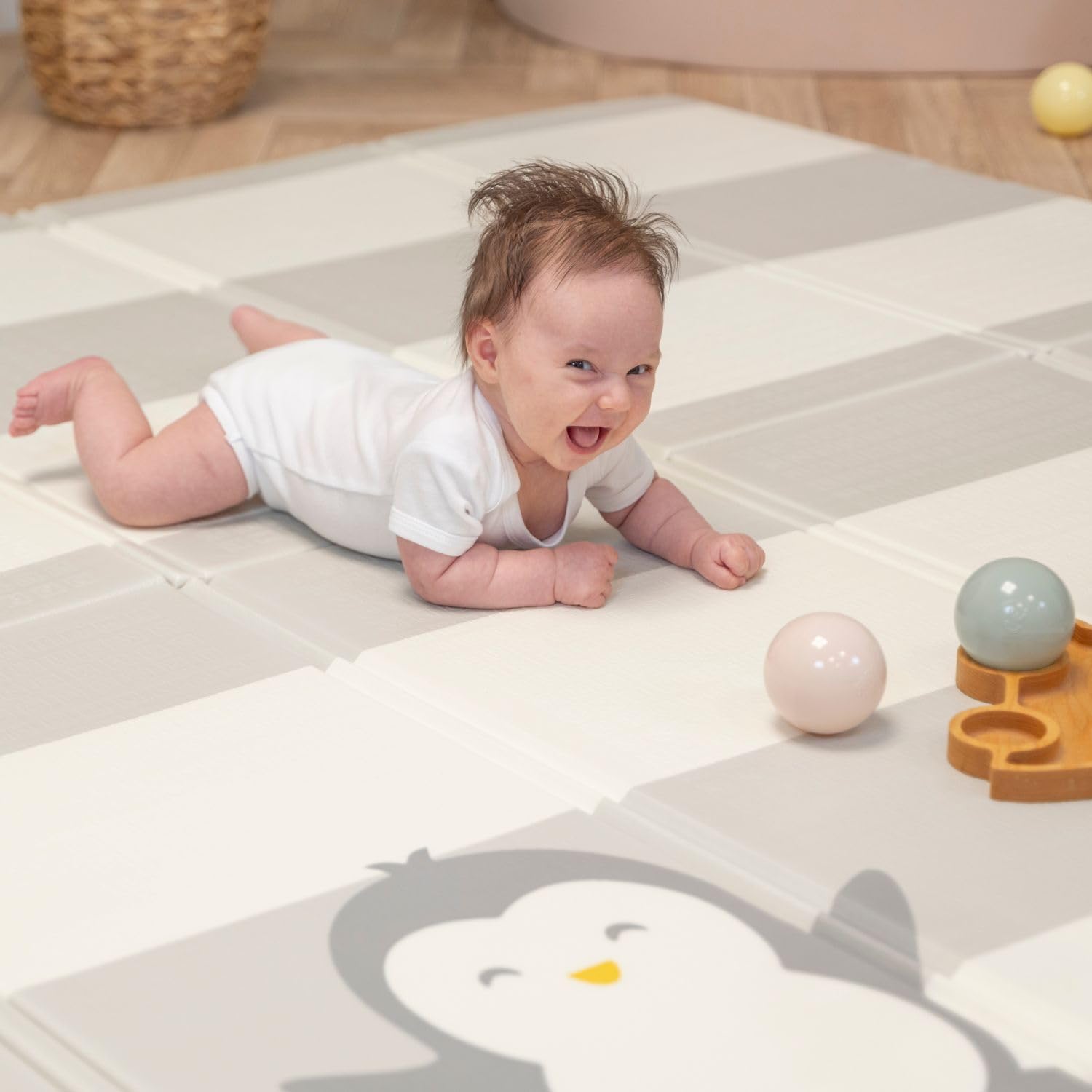 KiddyMoon Tappetino Da Gioco Per Bambini Tappeto Gattonamento In Schiuma Reversibile Pieghevole Tappeto Neonato Impermeabile Con Motivi Educativi Per Interni Ed Esterni 180X200x1cm, Bianco-Pinguino