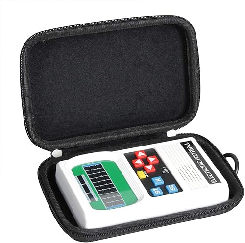 Hermitshell Estuche de viaje para diversión básica, clásico, retro juego electrónico de fútbol de mano (no incluye juego)