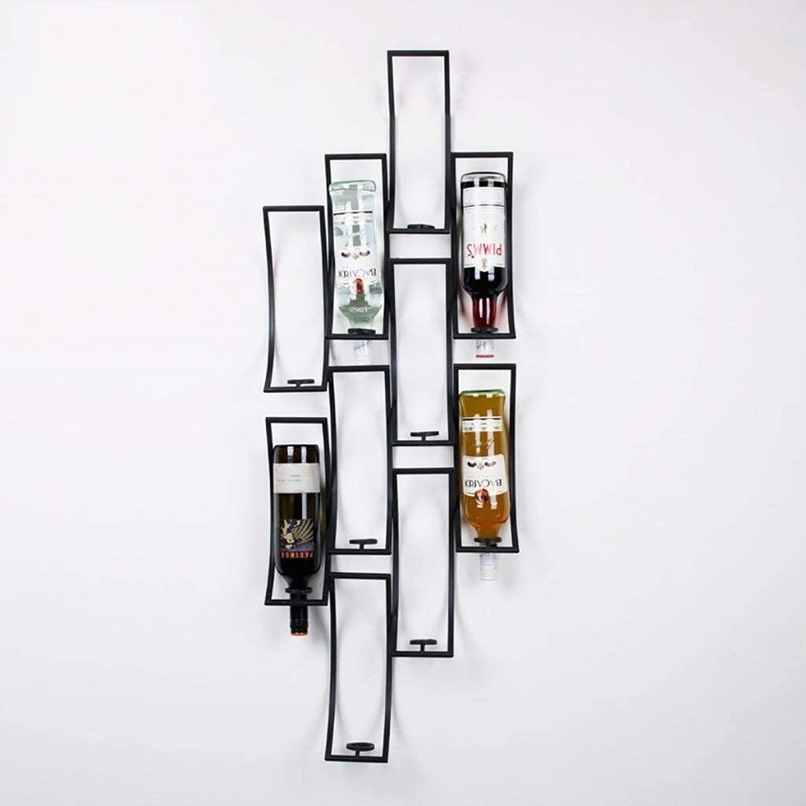 Casier à vin mural compact pour ranger vos bouteilles sans encombre