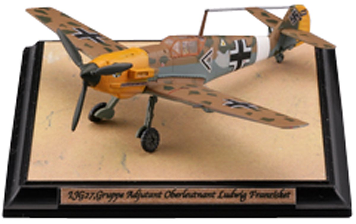 Amazon | タカラトミー 技MIX 技WW09 Bf109E-7/Trop 第27戦闘航空団