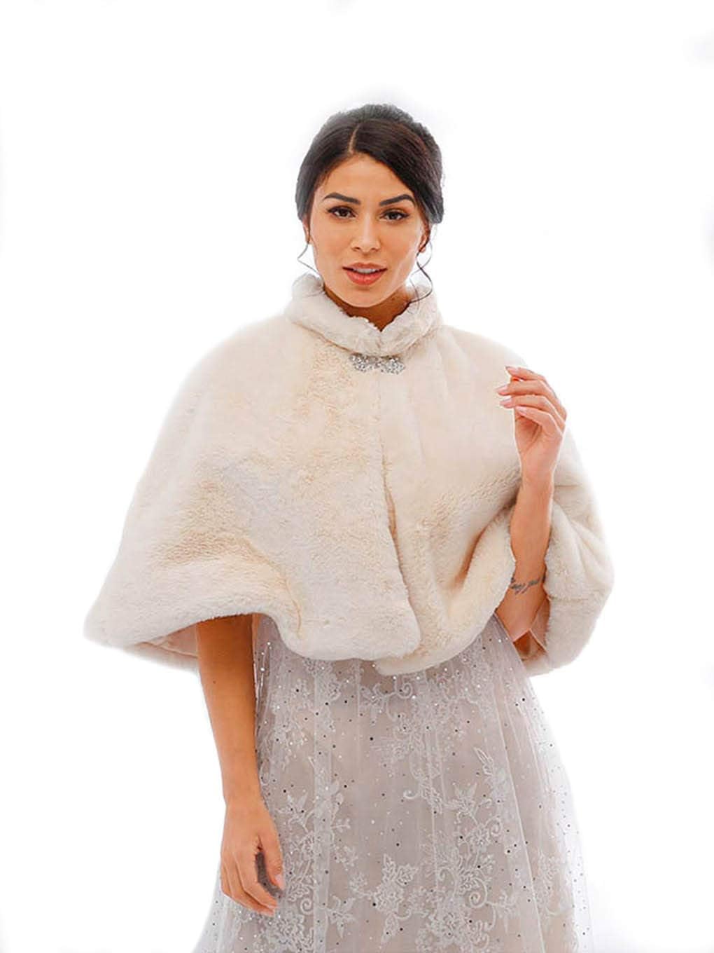 Tgirls Women's Wedding Faux Fur Shawl and Wrap Bridal Fur Stole Cape Cloak Fur Scarf for Bride and Bridesmaids
