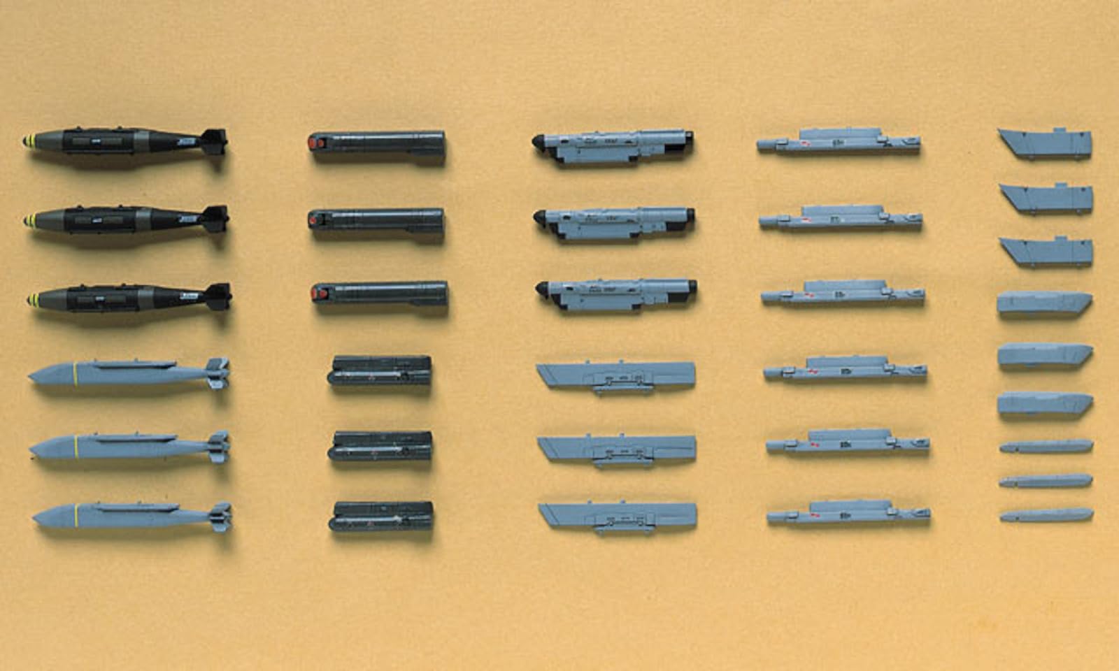 Amazon | ハセガワ 1/72 アメリカ空軍 エアクラフト ウェポンVII