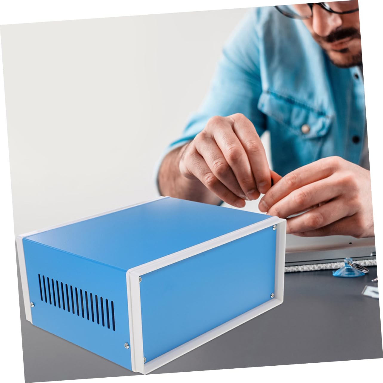 Scatola Derivazione Interna in Metallo Blu per Applicazione Elettronica