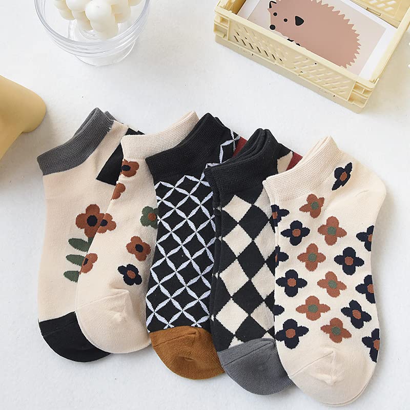 5 Pairs Womens Vintage Crew Socks Floral Plaid Cute Low Cut Socks Flower Patterned Short Socks Fairycore Casual Socks3