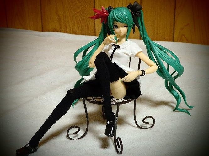 Amazon.co.jp: REAL ACTION HEROES 初音ミク -Project DIVA F- ハニー
