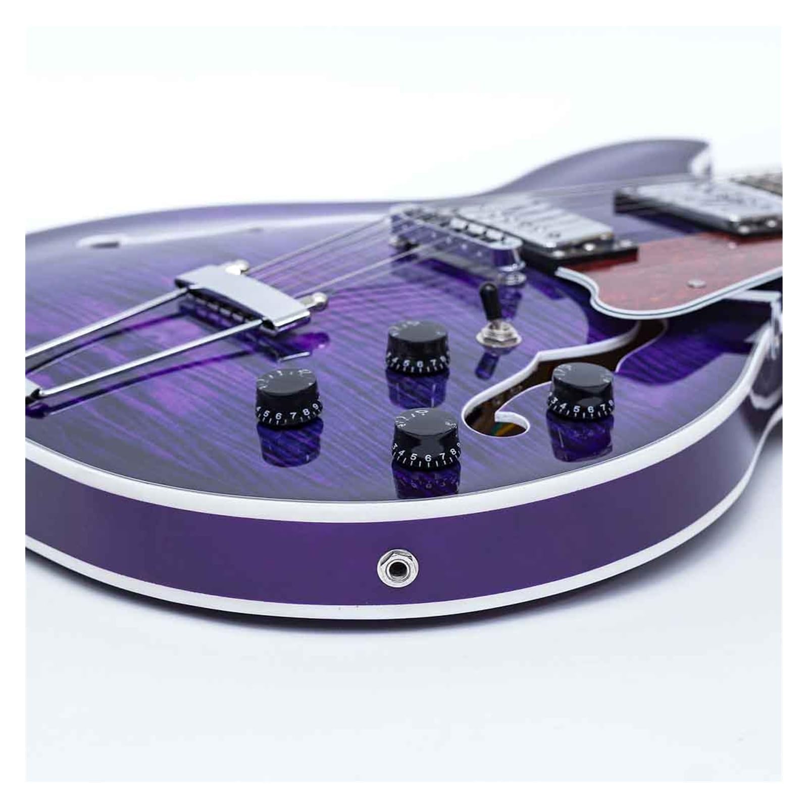gitara elektryczna Gitara elektryczna typu semi hollow jazz przeznaczona do występów profesjonalnych