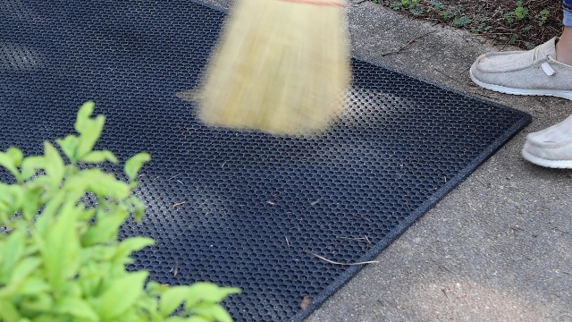 Amazon.com : Mohawk Home Indoor Outdoor Heavy Duty Rubber