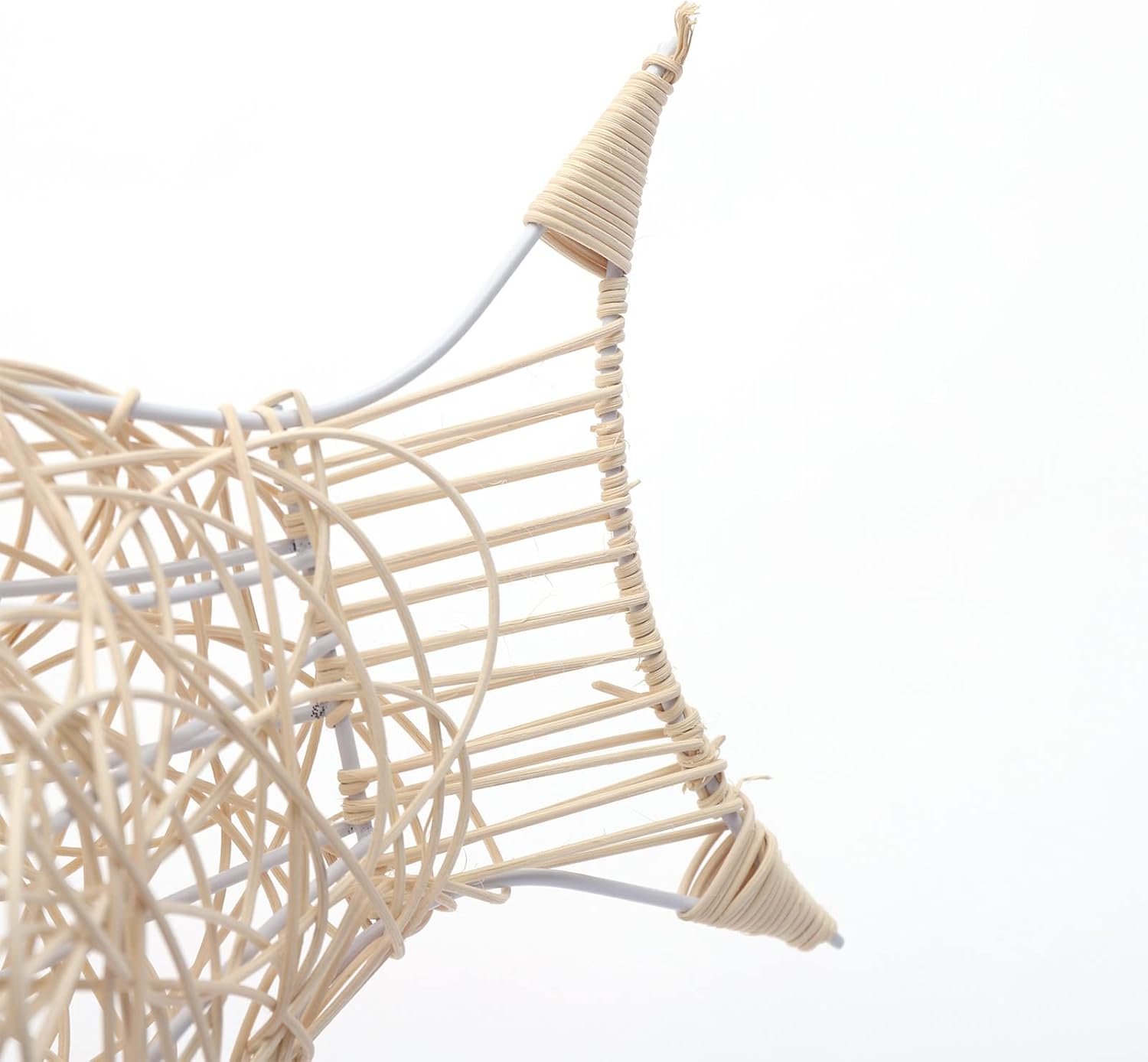 OUKANING 24inch Fish-Shaped Lantern Pendant Lighting Rattan Light, Weaving Natural Wicker Ceiling Hanging Light Woven Chandelier with Adjustable Cord for Dining Room Living Room Restaurant