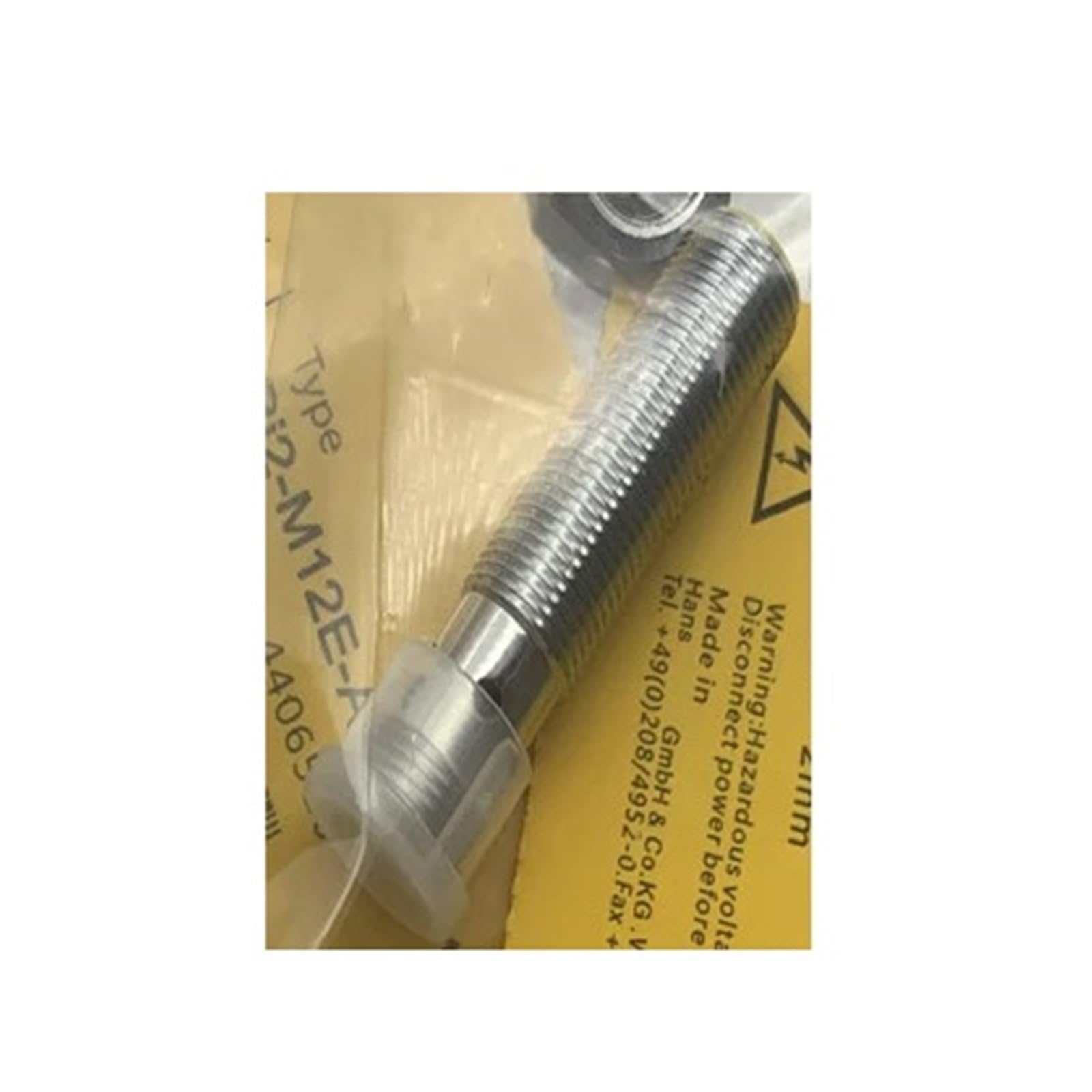Sensor BI2-M12E-AP6X-H1141 evita fallos de posicionamiento en maquinaria M12