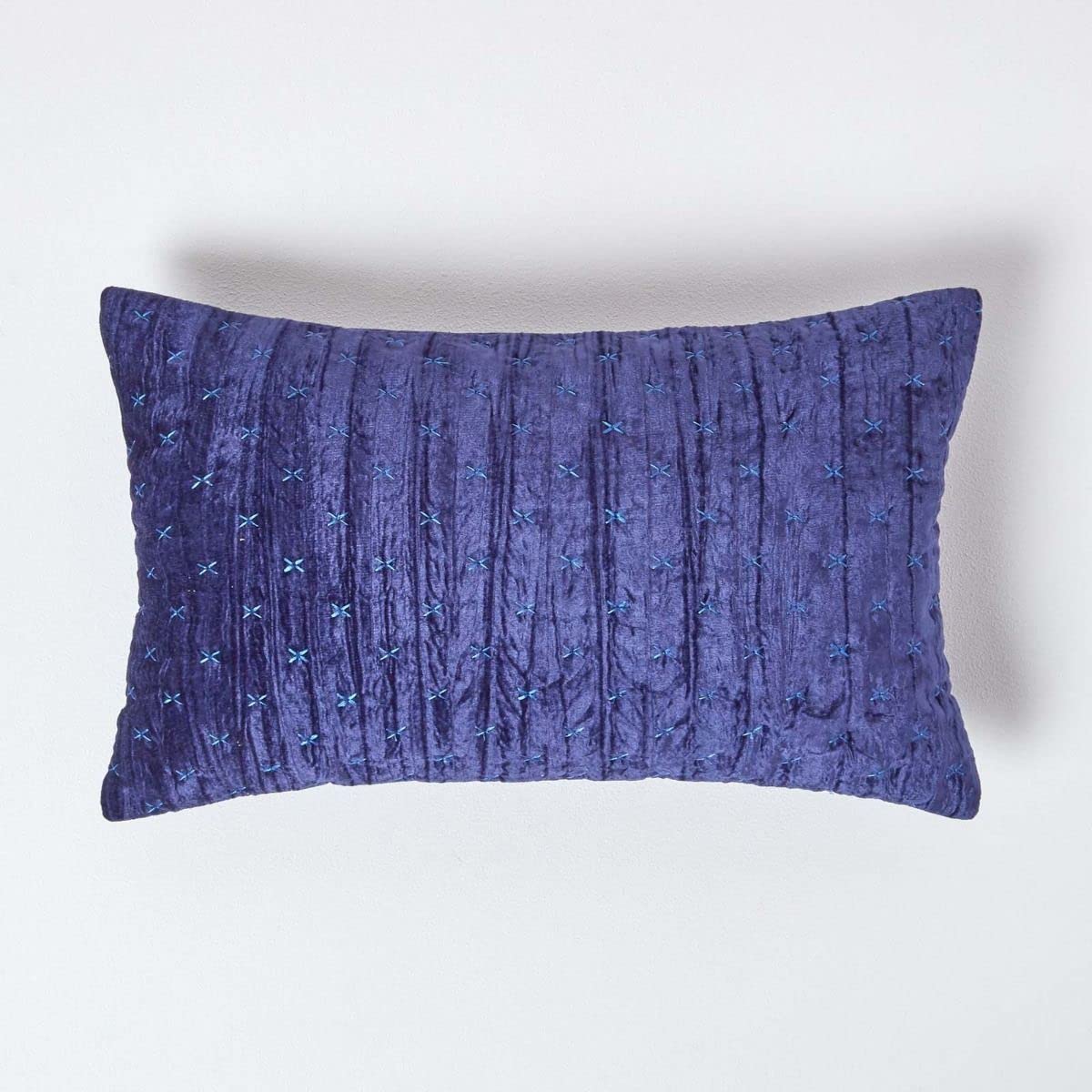 Homescapes Navy Blue Rectangular Crushed Velvet Cushion Cover With Embroidered Design Super Soft Dark Blue Luxury Decorative Scatter Cushion 30 X 50Cm Throw Pillow For Sofa Or Bed With Zip Closure