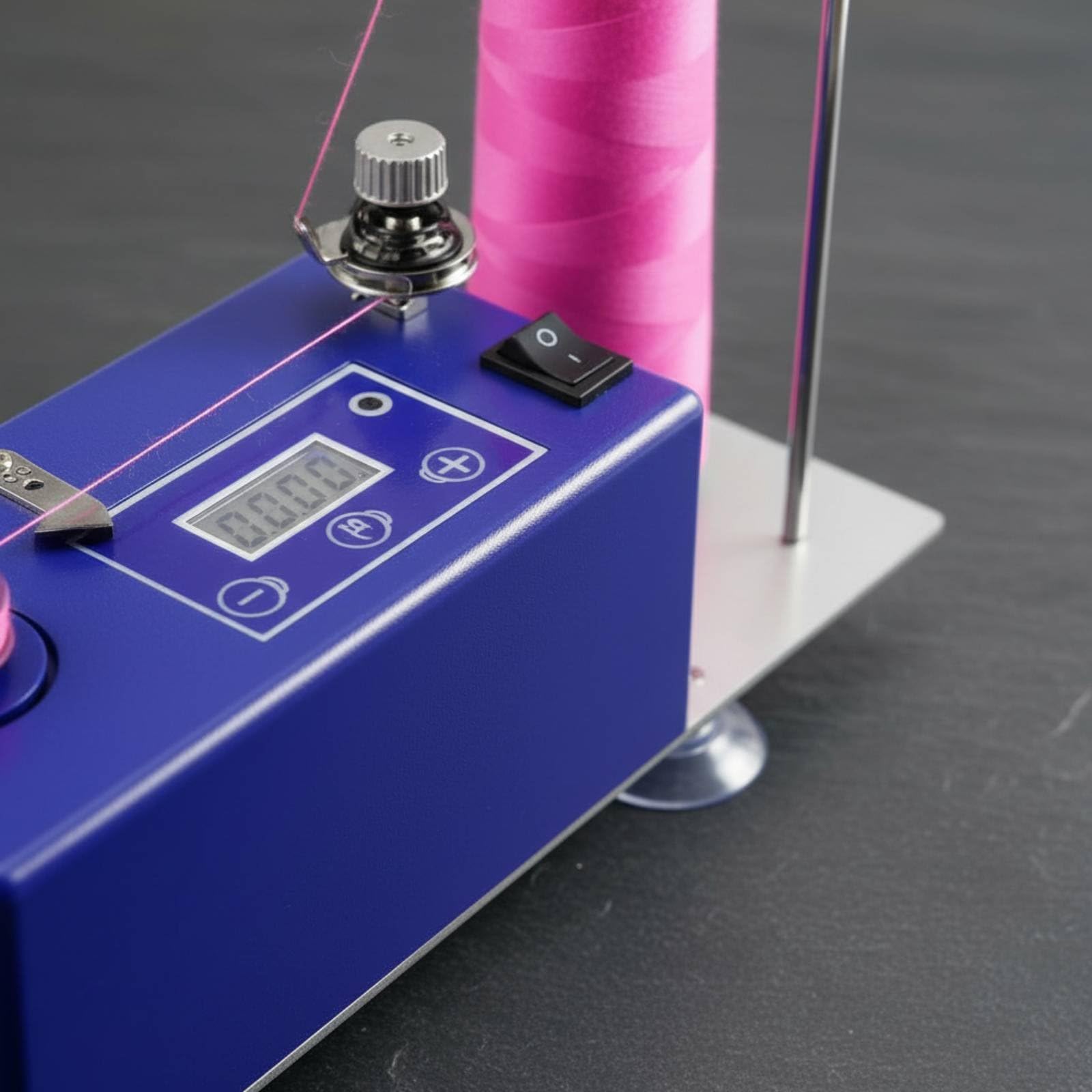 Macchina da Cucire Compatta Avvolgitore Bobina Filo Display Automatico Fermo Spegnimento Funzione Regolazione Adatta per Casa Artigiani Textile Corsi di Cucito Appassionati Sartoria