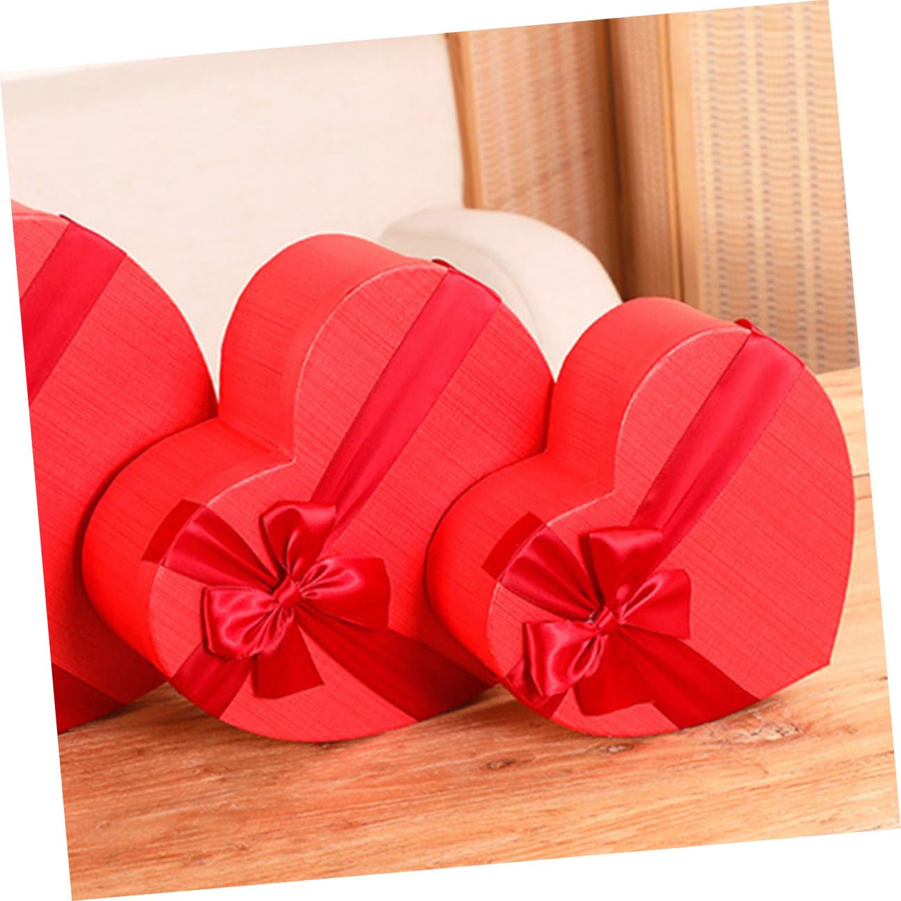 LRXIYODE Herzförmige Geschenkbox 3 Stück mit Schleife Kleine Kosmetik und Aufbewahrungsbox Stabile Verpackung für Valentinstag Hochzeit und Geschenkverpackung