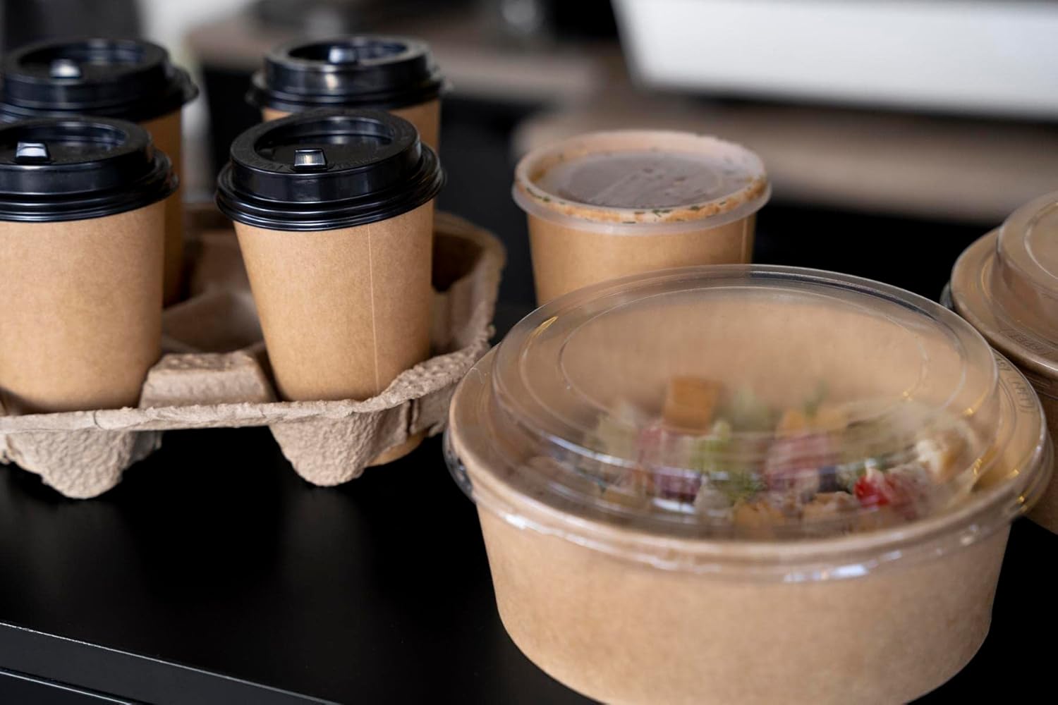 PacknWood 210PC1100K - Round Kraft To-Go Bucket Container with Clear Plastic Lid - Leak-Proof and Grease-Resistant - Paper Kraft Salad Bowl - (38 oz Capacity) - (Case of 200)