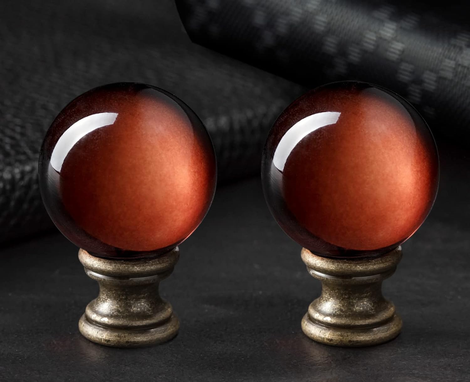 2 Pack Crystal Lamp Finial Cap with Antique Brass Finish Base, 2 Inches Tall, Ball Shaped Tawny Glass with Screw Knob Base, Decoration Accessories for Table and Floor Lamps Shade Top