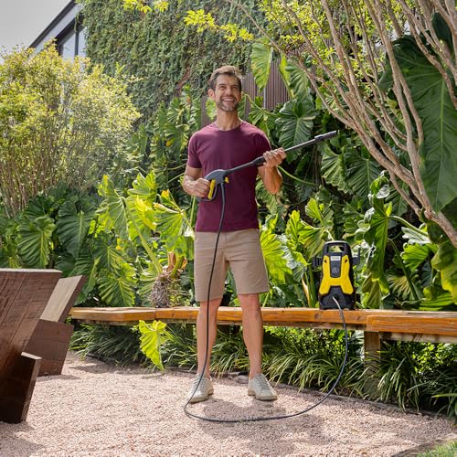 Kärcher Lavadora de Alta pressão Prática Black 1500 PSI/Libras 1400W 300L/h com Aplicador de Detergente e Lança Regulável 127V