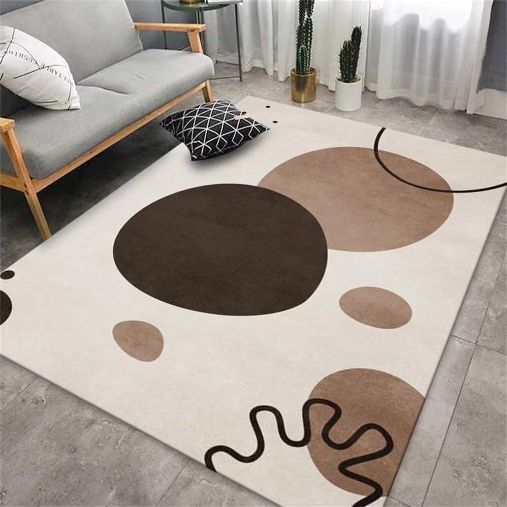 Tapis de salon crème pour réchauffer un sol froid de couloir