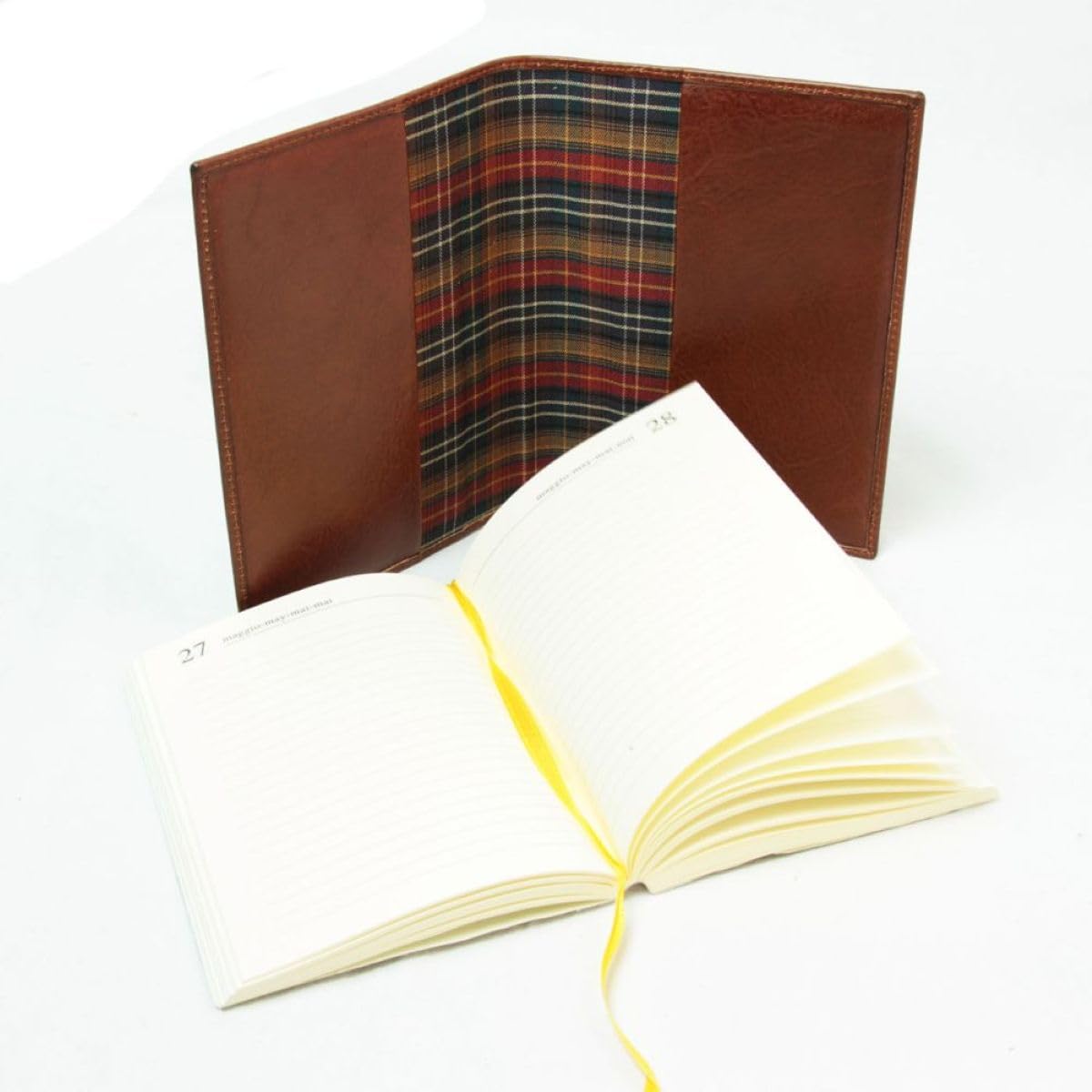 Agenda Artigianale in Pelle, Agenda Classico con Copertina Marrone, Fodera Tartan, Interno Agenda Giornaliere Perpetua.