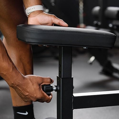 Miniatura 9 de Titan Fitness Máquina de remo sentada con placa cargada, clasificada 270 libras, máquina de remo ajustable con soporte de pecho con postes de peso