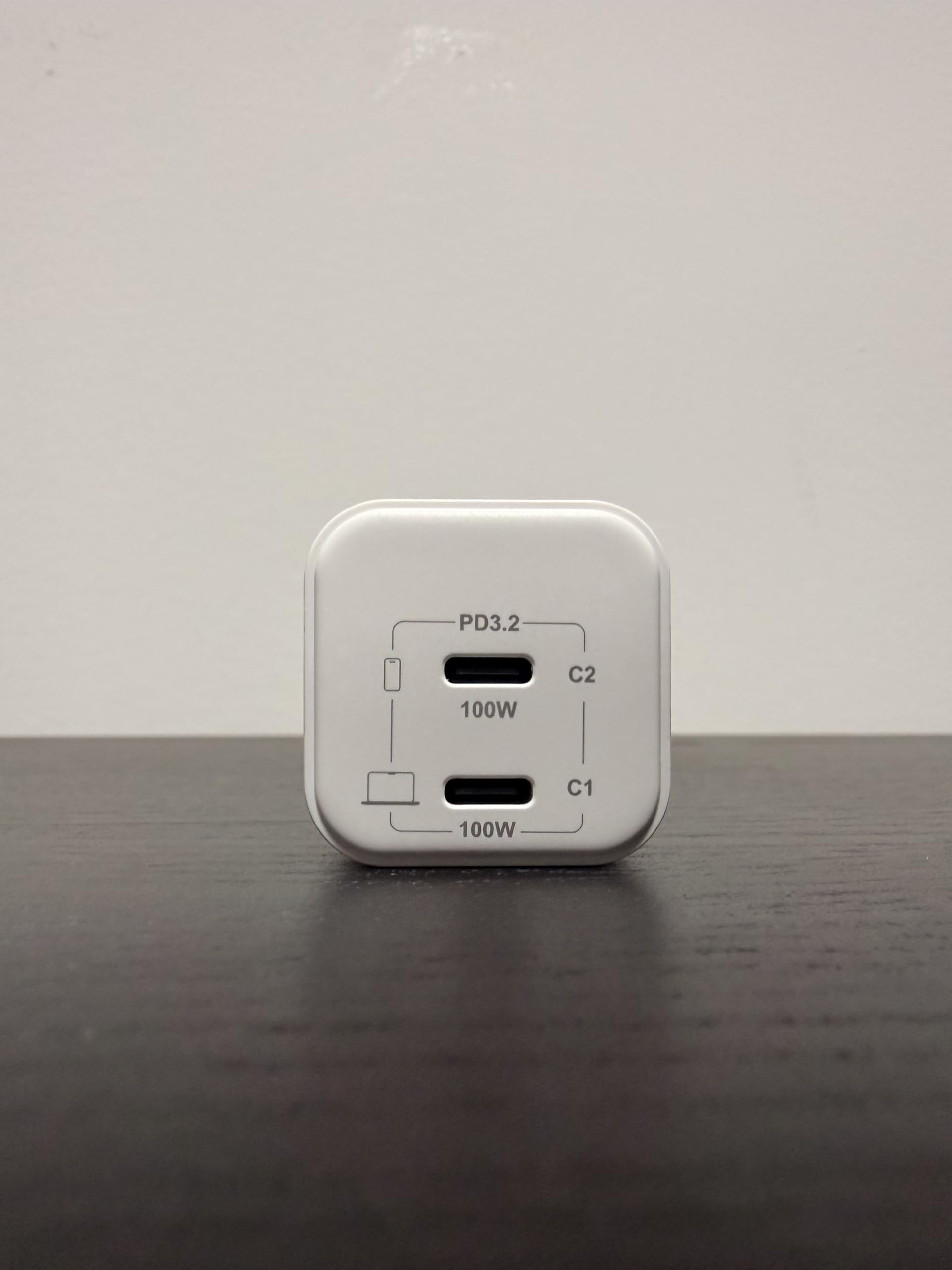 Cubenest N2D100 PD GaN Nano USB-C - Fuente de alimentación (100 W, 2 puertos USB-C, enchufe europeo), color blanco