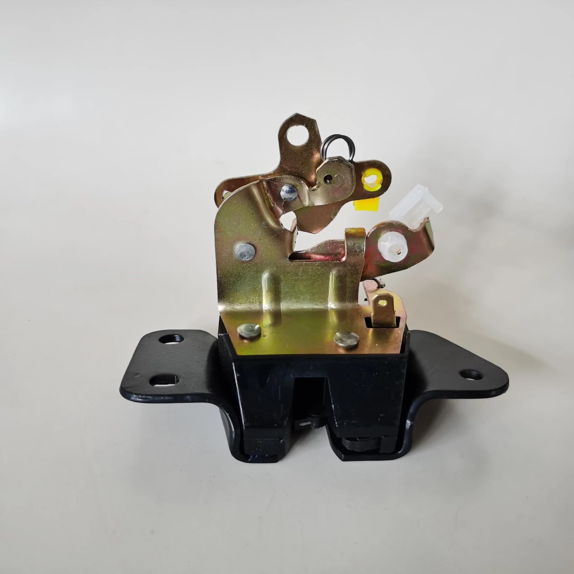 Cars Trunk Liftgate Rear Door Lock Latch Actuator MR503021 for Mitsubishi for Montero for Pajero Sport 1996-2004