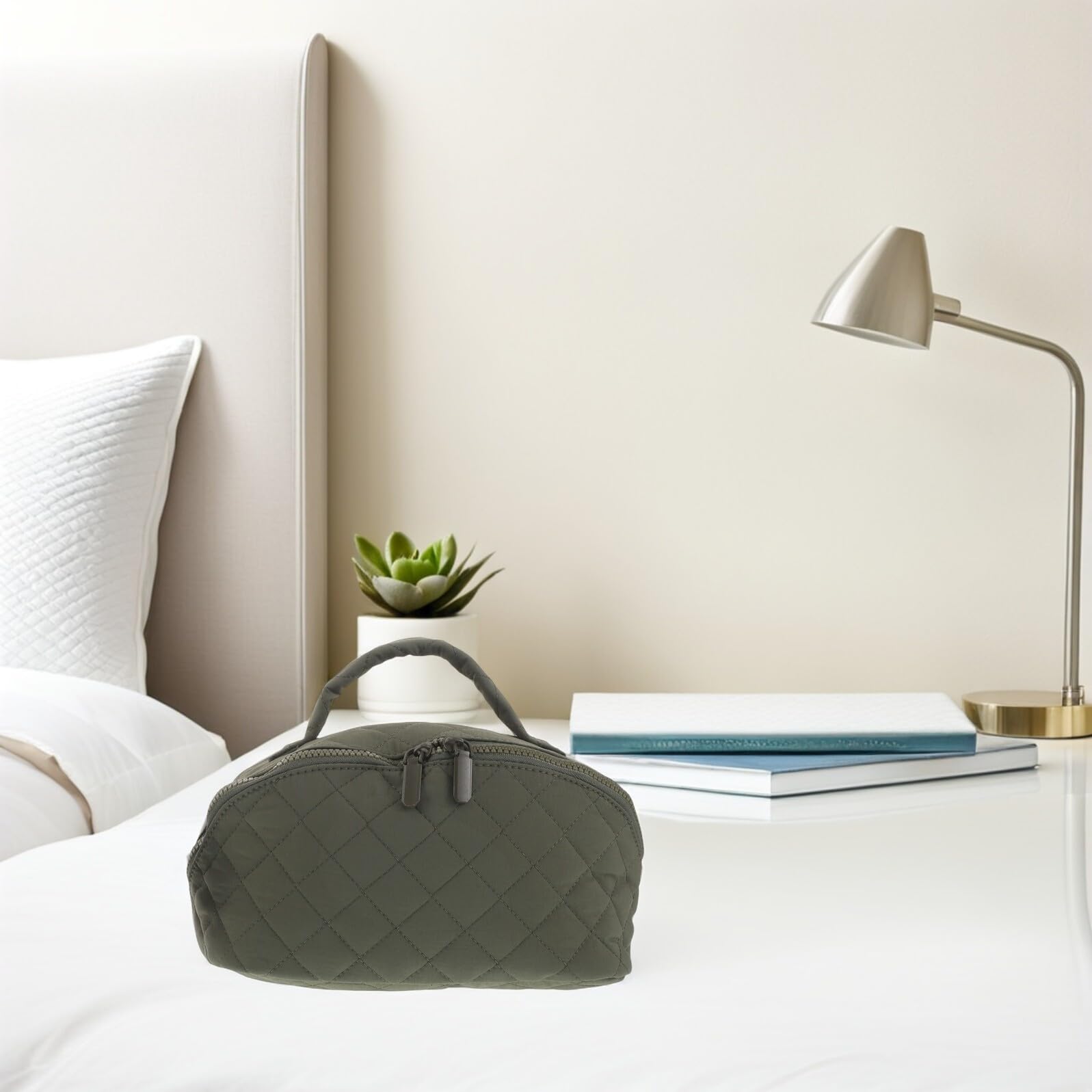 Healvian Borsa Portatrucco di Grande Capacità per Viaggio Organizer con Divisore per Articoli da Toeletta Borsa Portatile con Ampia Apertura e Maniglia per Oggetti Essenziali