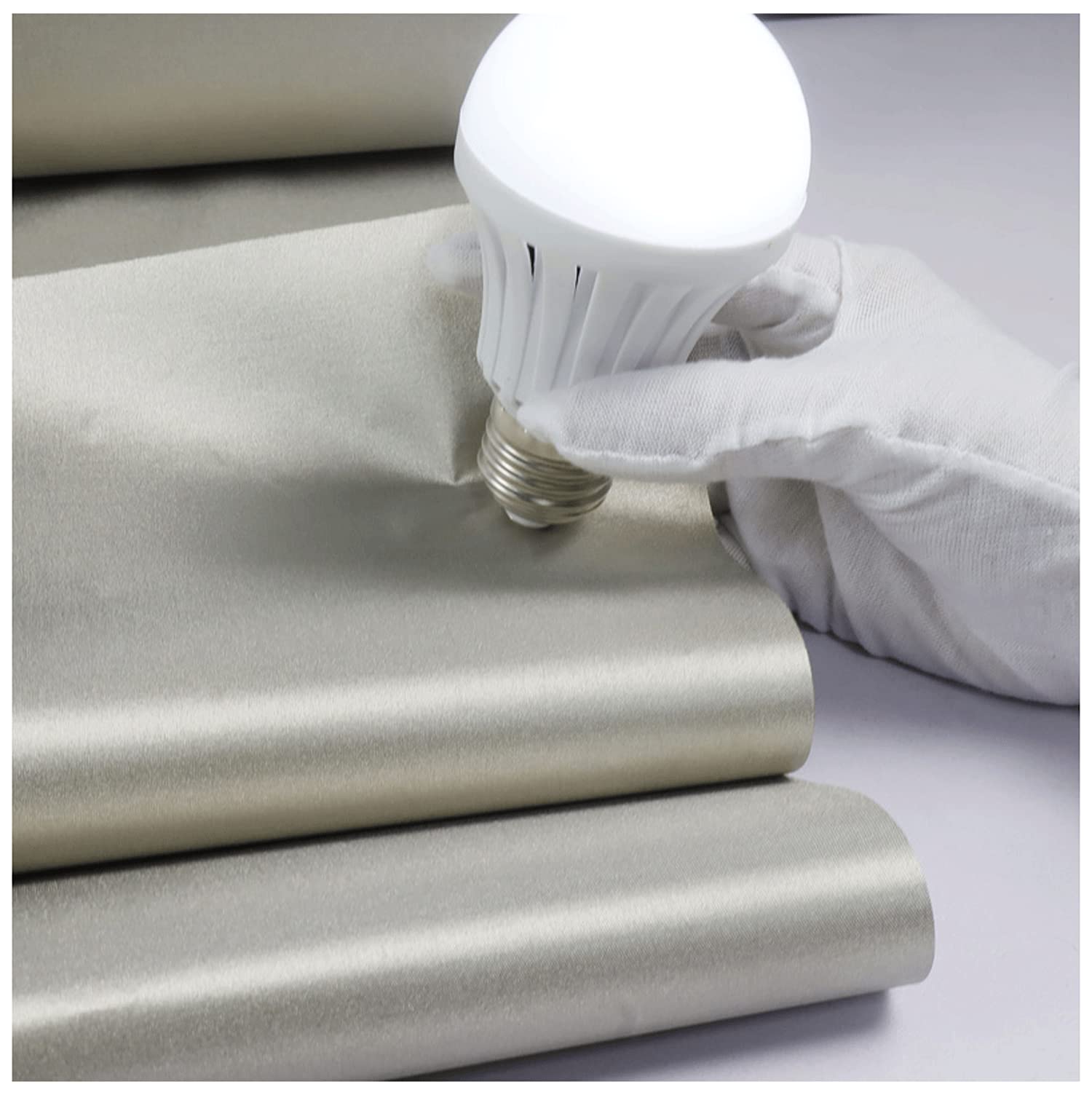 Faraday Abschirmgewebe, 100% Silberbeschichtet – 1.5x1 M, Blockiert EMF, WLAN, Bluetooth, GPS & RFID