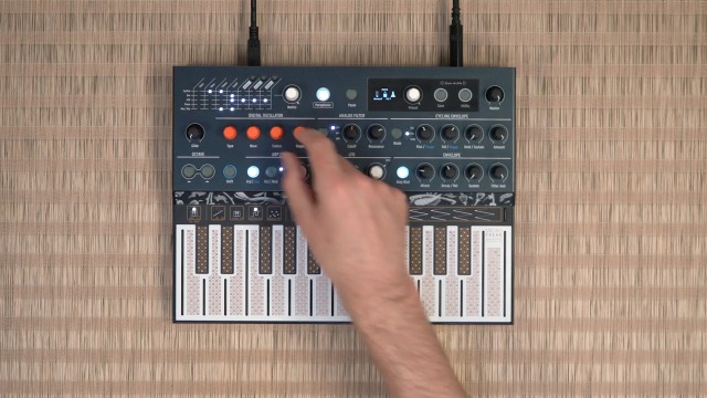 鍵盤楽器 microfreak arturia Arturia MicroFreak 25-Key Hybrid Synth | Long & McQuade