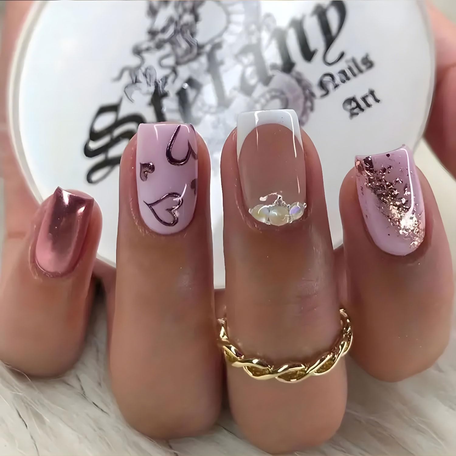 24pcs Heart Press on Nails Short Valentine Nails Black