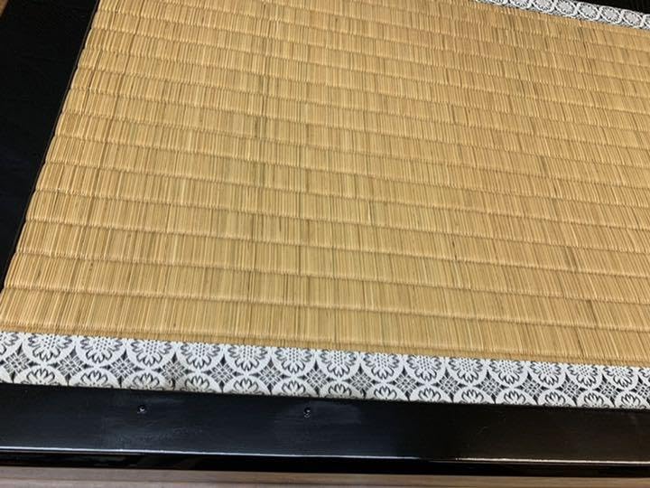 5-30 平飾台　竜髭畳付　飾り台　五月人形 Amazon.co.jp: 5-30 平飾台 竜髭畳付 飾り台 五月人形 管理.SE