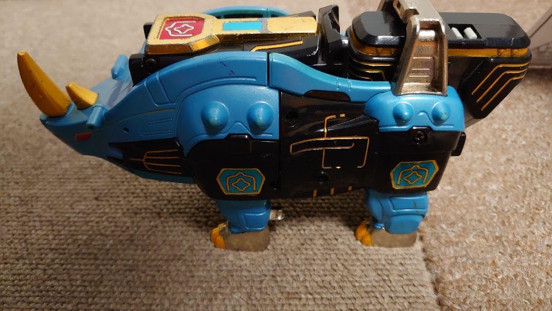 ガオレンジャーDX ガオライノス　ガオマジロ DXガオライノス ガオマジロ 百獣戦隊ガオレンジャー - メルカリ