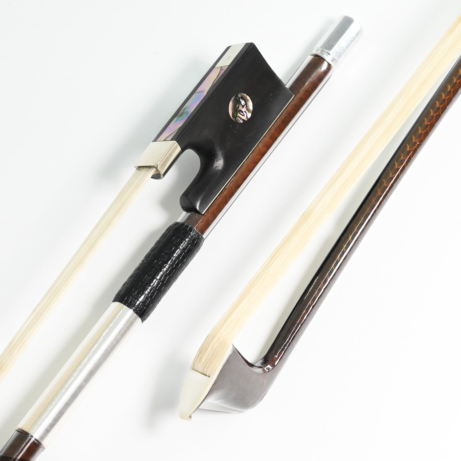 Golden Diamond Kohlefaser Geigenbogen Violine Geigen bogen Pernambuco Leistung gerade und gut ausbalanciert und süßer Ton 4/4 Full Size Art No. 140V