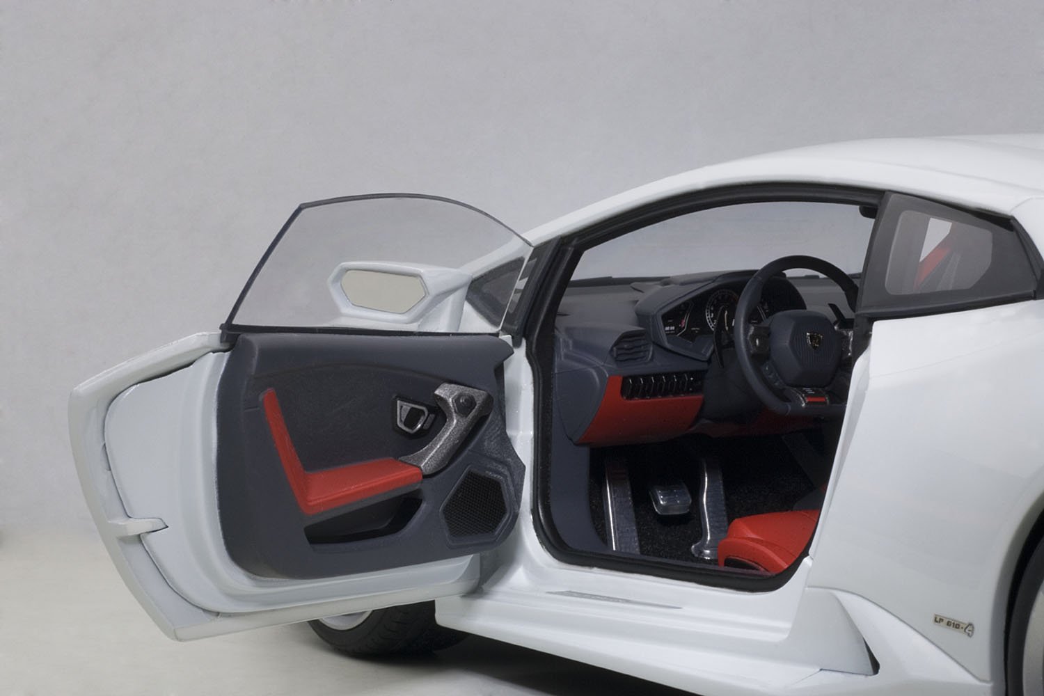 Amazon | AUTOart 1/18 ランボルギーニ ウラカン LP610-4 メタリック