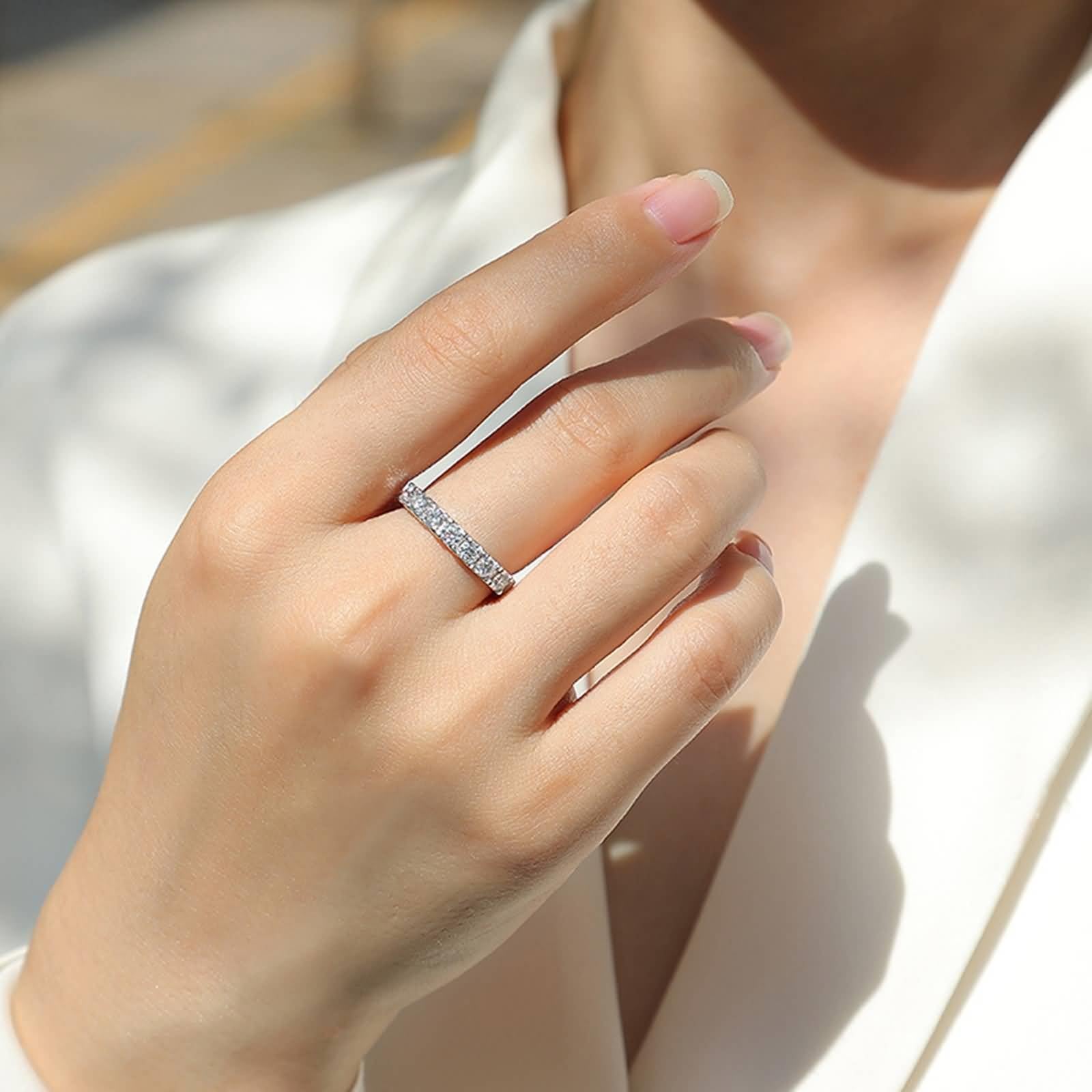 Moissanite Anillo de oro blanco, anillo de boda para mujer, oro auténtico, media eternidad, anillo de compromiso con Moissanite Bandringe para mujeres