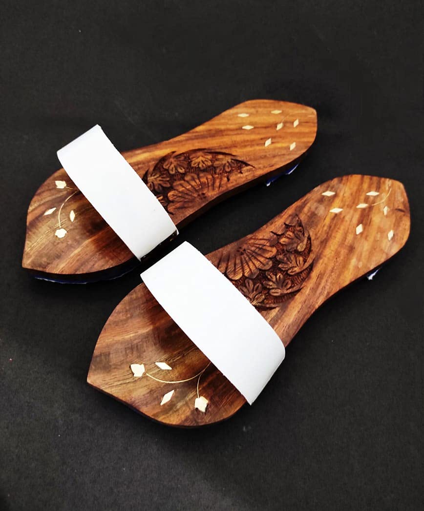 CarvingCraft Wooden Open-Back Charan Paduka Khadau Slippers (Brown, Small)