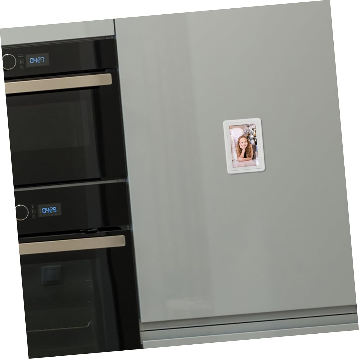 GLEAVI 50pcs Magnetic Picture Frames for Refrigerator Easy Insert Photo Pockets for Displaying Family Memories Metal