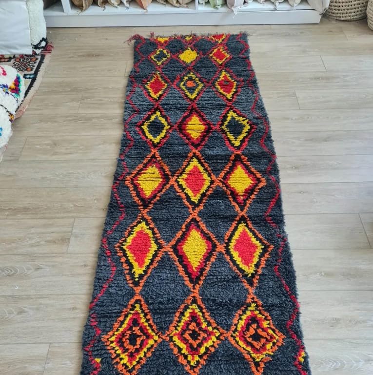 Générique Tifinagh Shop - Tapis Berbère Azilal Multicolore 232 x 77 cm - Authentique Tapis Marocain Fait Main en Laine - Motifs Traditionnels - Pièce Unique