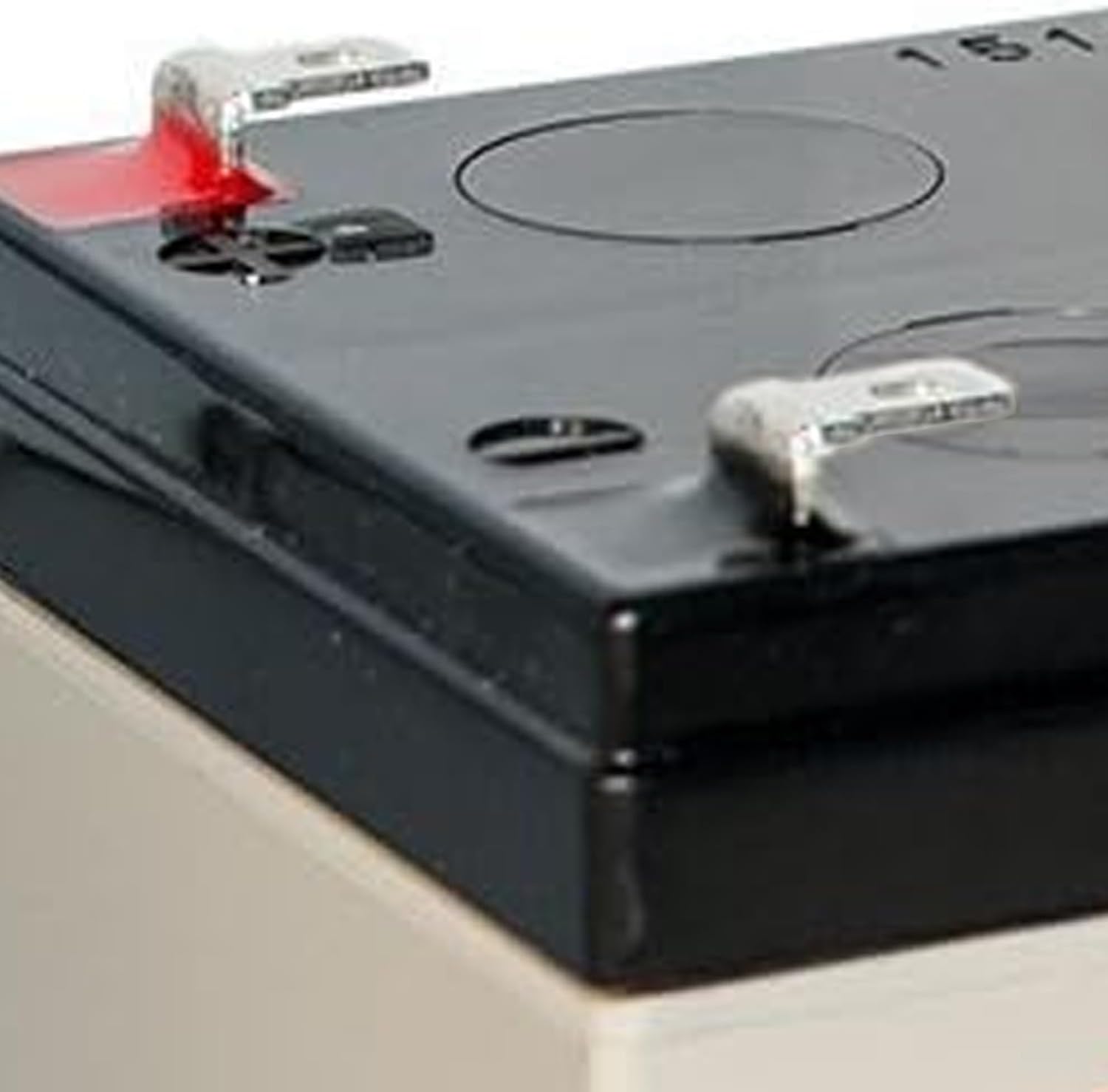 Close-up of an F2 battery terminal