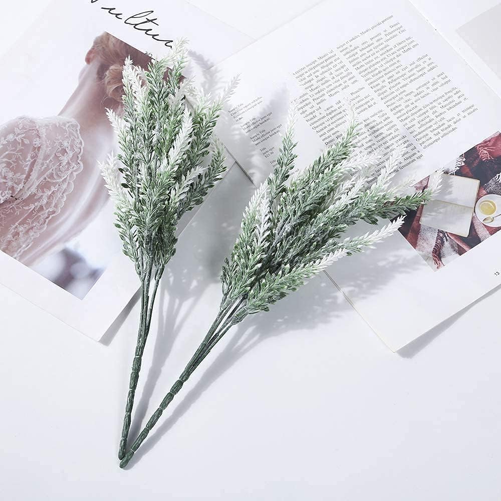 Kunstmatige lavendel in een glazen pot, shabby chic