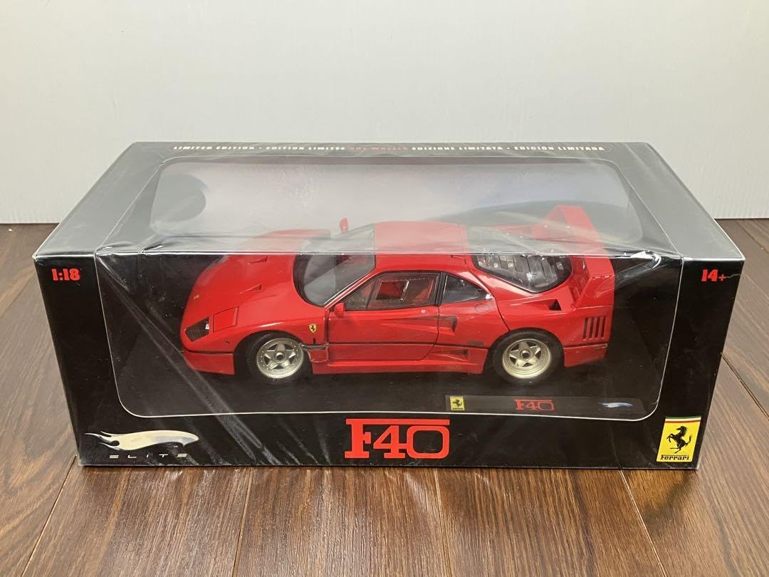 Hot Wheels 1/18 Ferrari F40