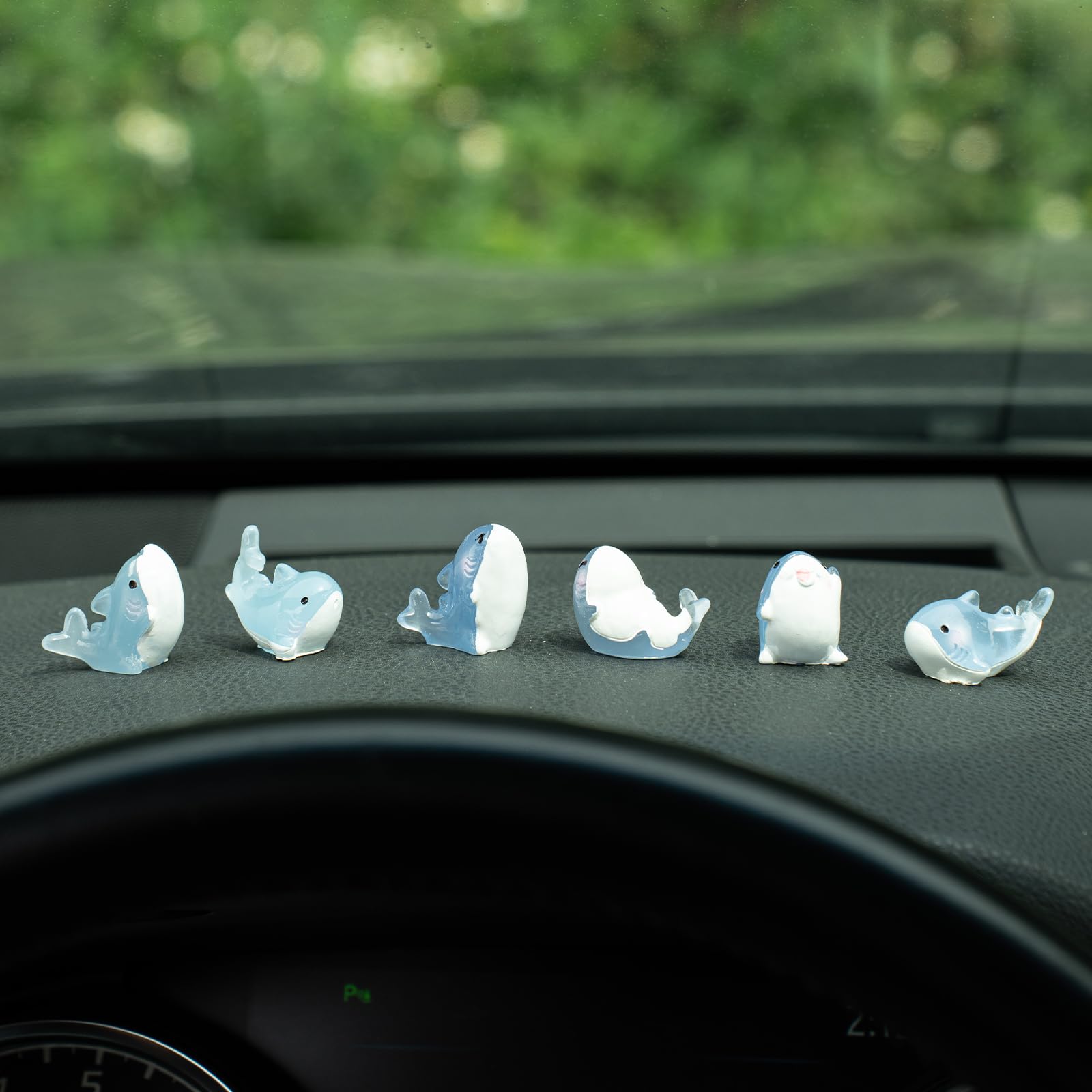 Rislobx 6Pcs Luminous Shark Car Dashboard Decorations, Mini Shark Figurines Decor for Women, Ocean Animal Car Accessories for Home