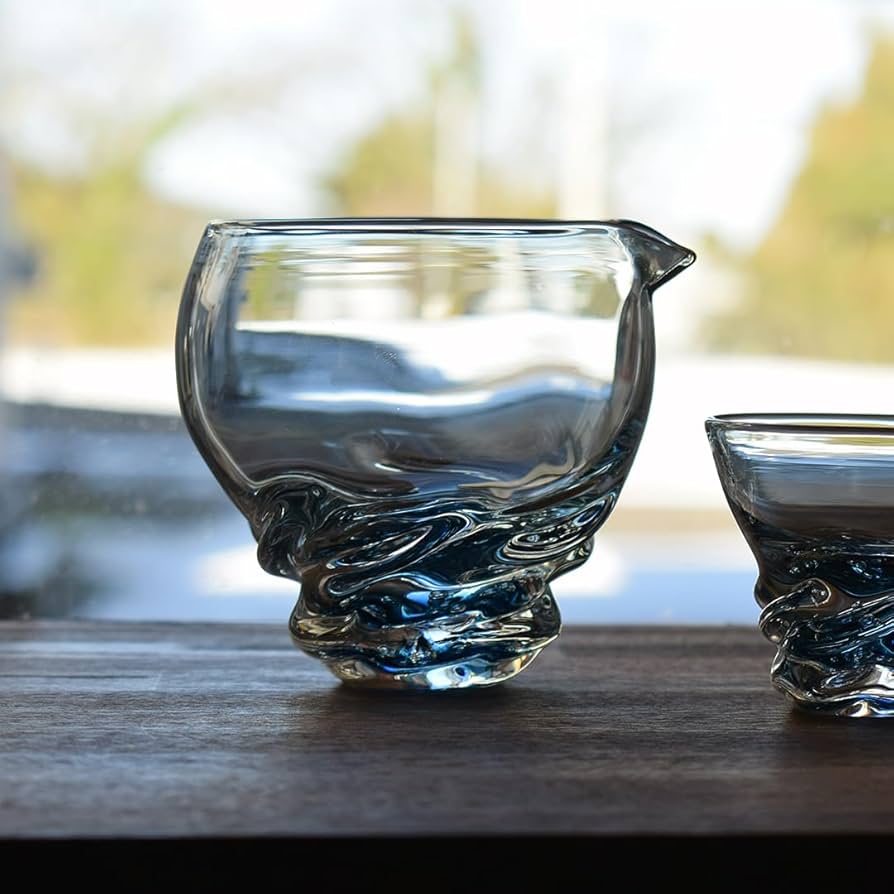 能登島ガラス　器 Amazon.co.jp: 能登藍-NOTO BLUE- 流 片口 能登島ガラス工房