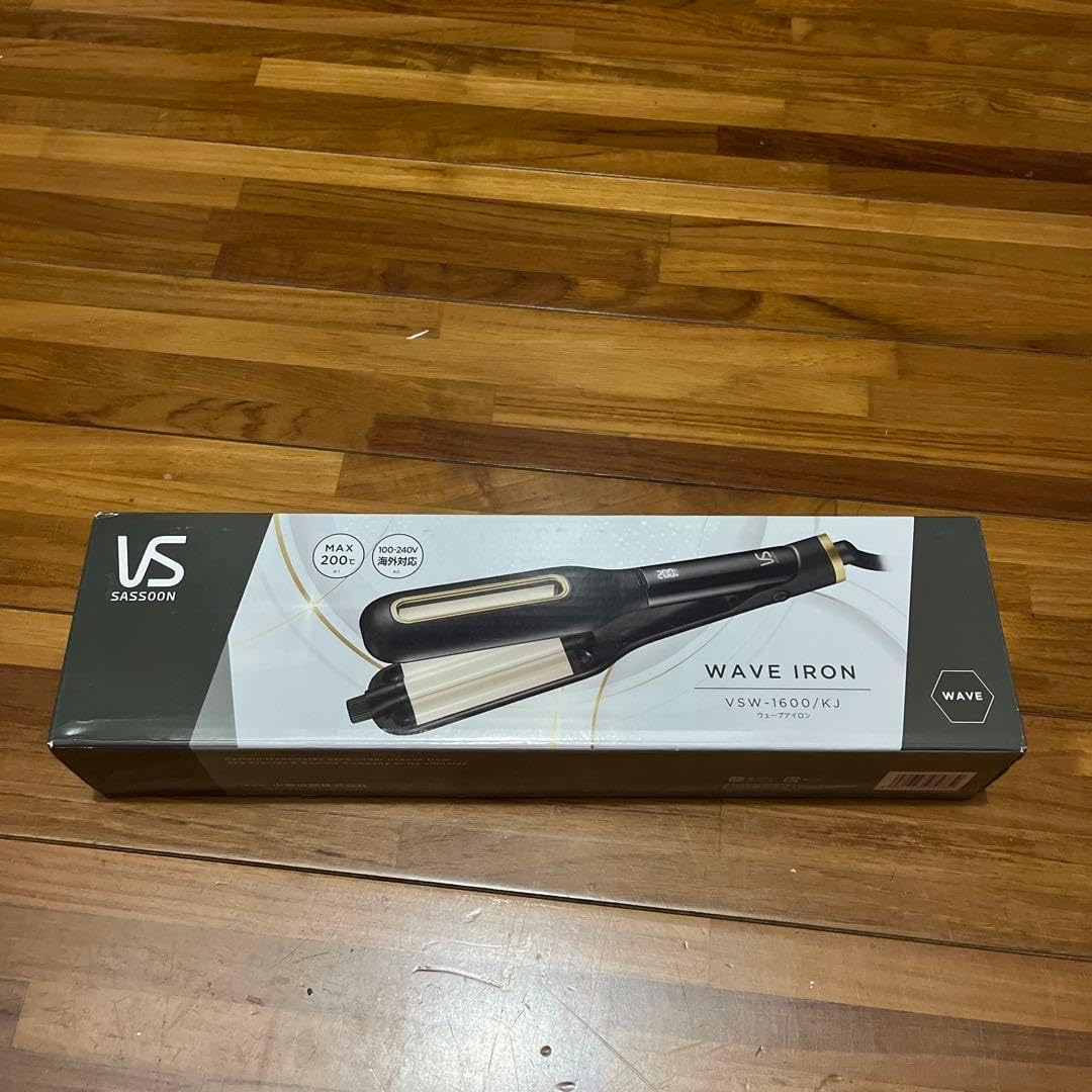 期間限定値下げ！！！バーズムBurzum Varg Vikernes著限定版 BURZUM