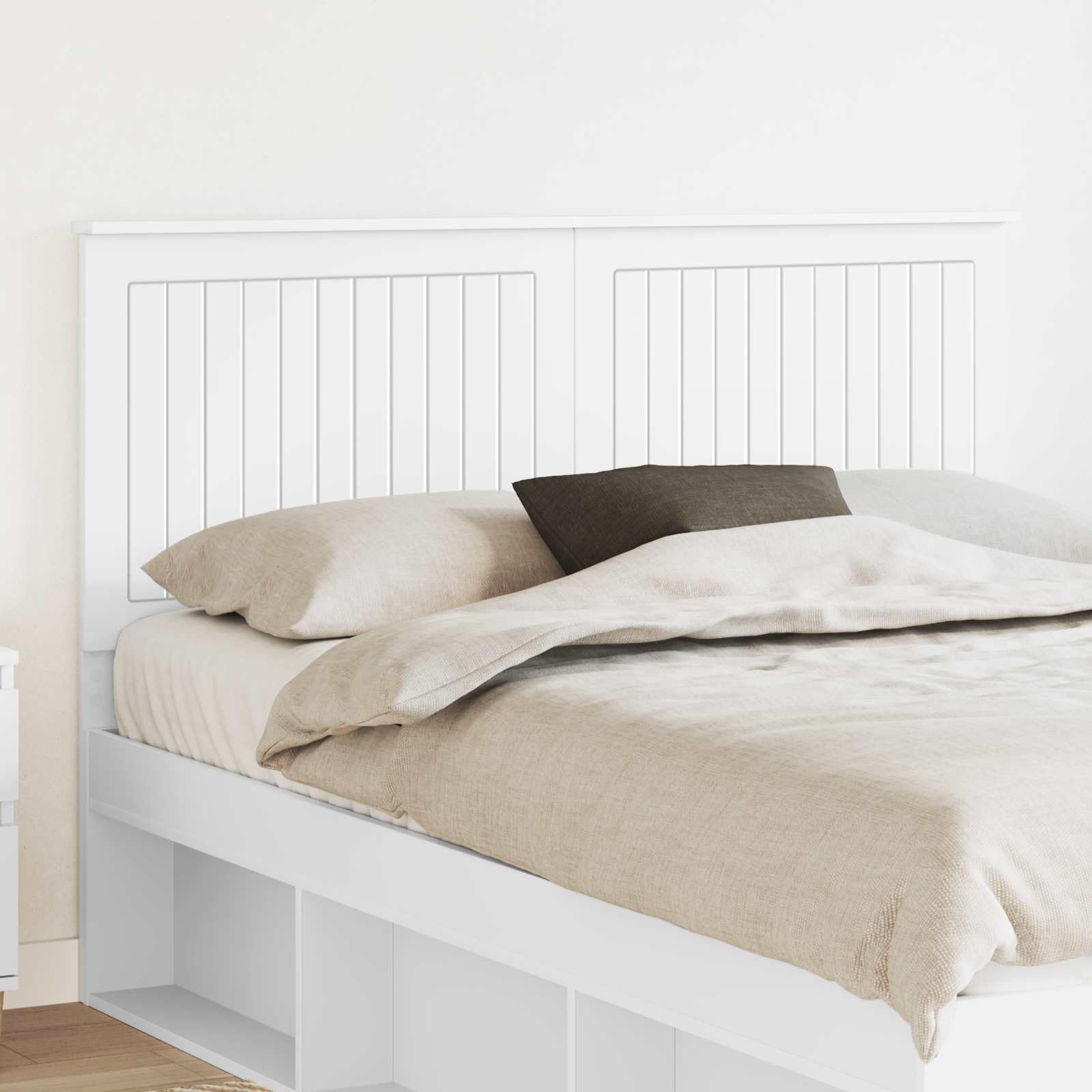 vidaXL Kopfteil mit Kopfteil Weiß 140 cm Holzwerkstoff, Elegante Schlafzimmer-Akzente, modernes Deko-Item, stylisches Schlafumfeld, zeitgemäßes Design