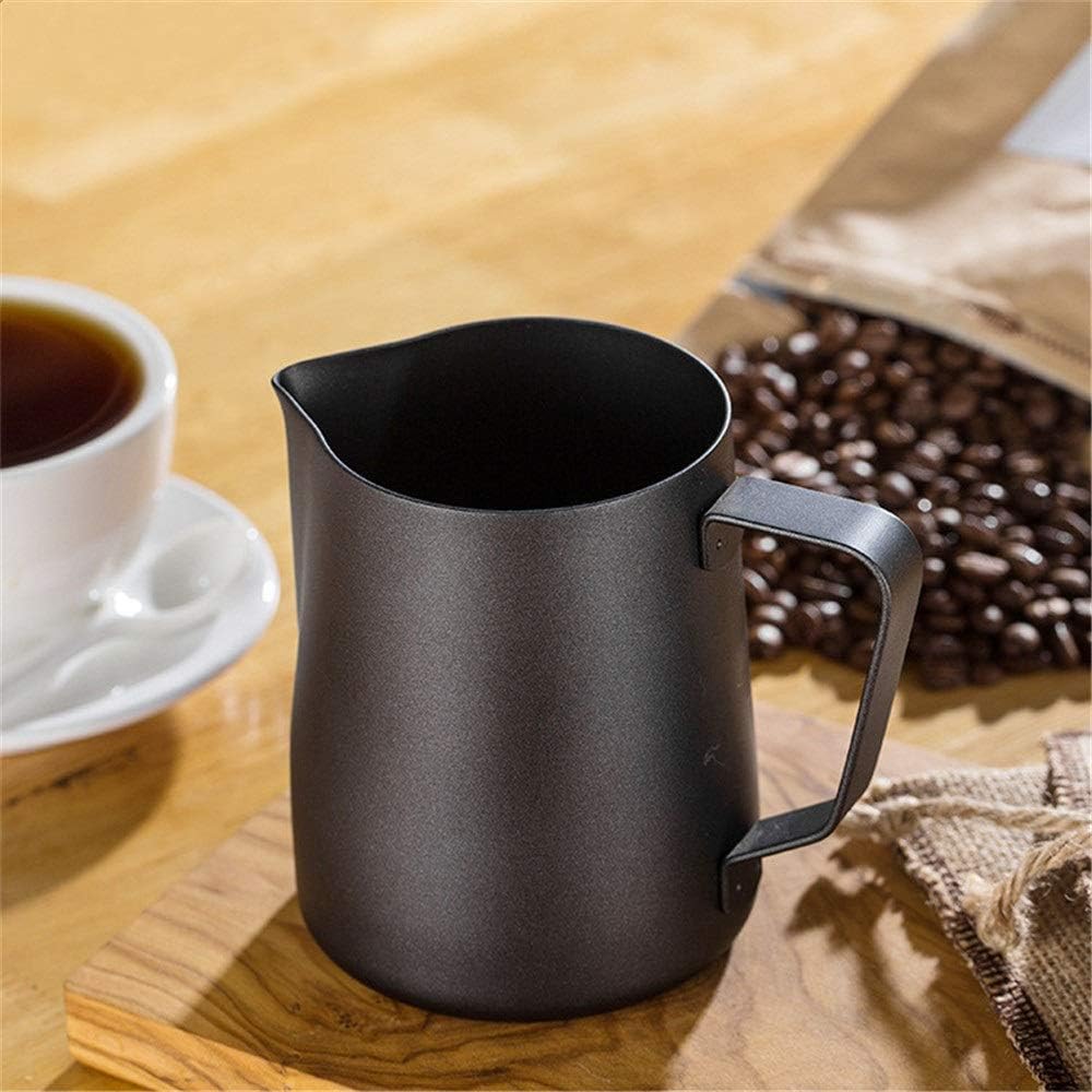 Milk Frothing Pitcher Milk Frothing Pitcher Latte Art for Coffee Latte Art(600ML)