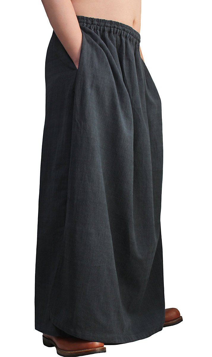 Sawan Men's ChomThong Hand Woven Cotton Skirt Over Pants Charcoal Gray