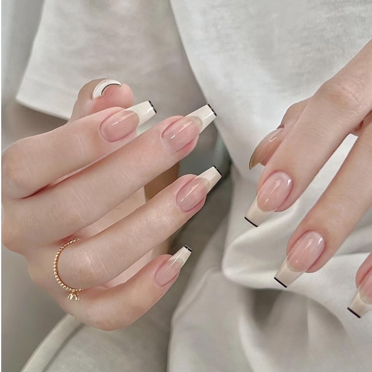 Press-on Nails, Handmade with Gel UV Finished, False nails with Nail Kit, Reusable, Medium Coffin Shape for Women, 10PCS, French Tip, Small Size