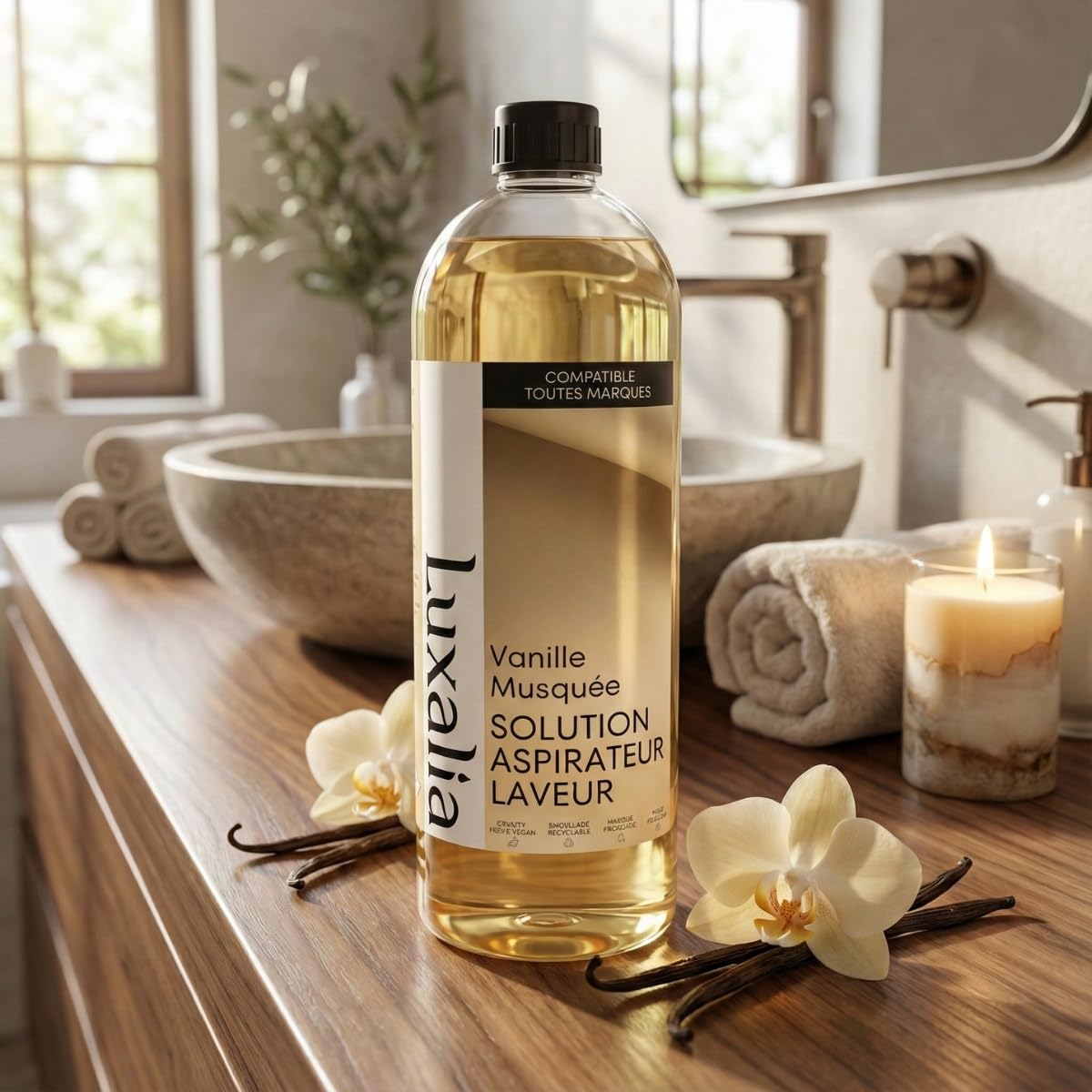 Solution Aspirateur Laveur Vanille Musquée - Compatible Toutes Marques - Nettoyant Sol - Nettoie, Parfume, Désodorise, Séchage Rapide - 1 Litre - LUXALIA